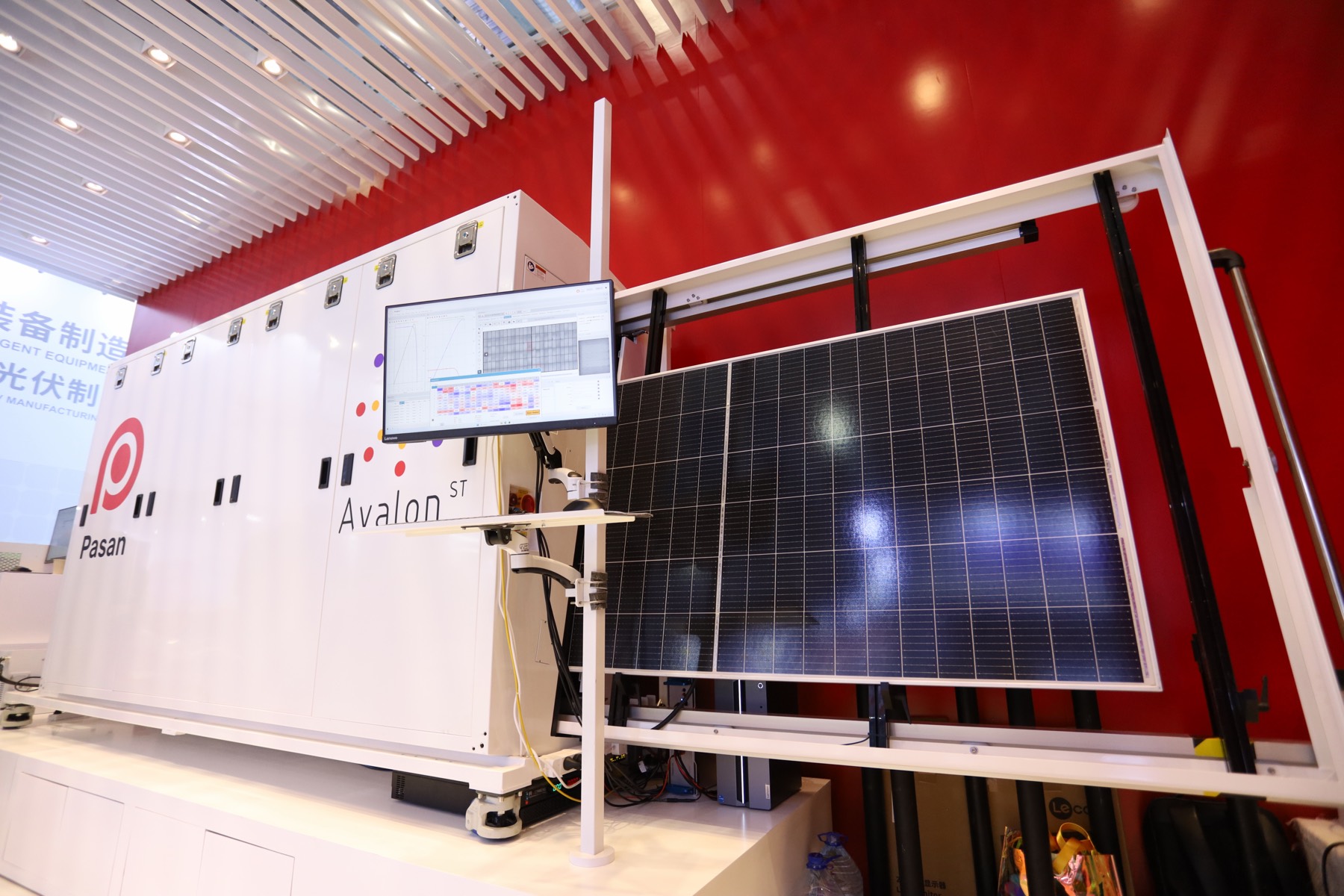 Live module measurement on the Avalon ST and Pasan booth at SNEC 2026